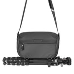 Vanguard VEO Metro 4-Liter Camera and Everyday Shoulder Bag - Black